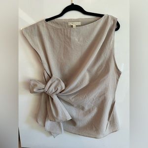 NEW WITH TAGS Asymmetrical Linen Bow Top